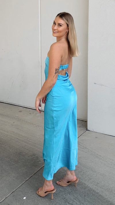Load image into Gallery viewer, Miya Maxi Dress - Blue
